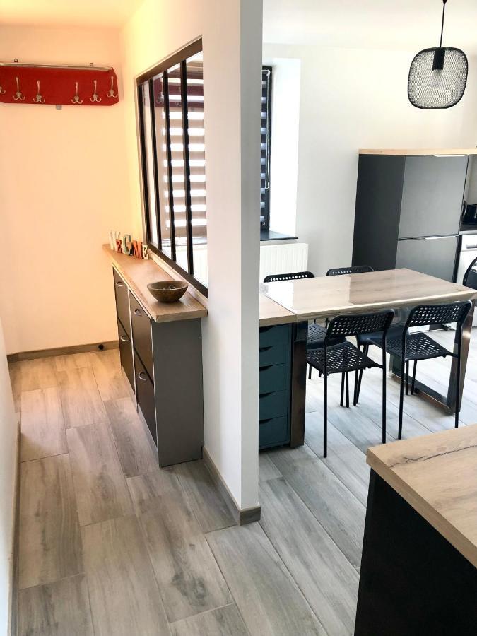 Maison Chaleureuse Au Coeur Du Village Raddon Esterno foto